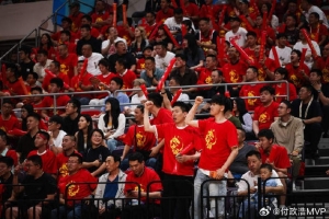媒体人士指出：中日男篮世界杯预选赛在辽宁体育馆举办，场馆座无虚席，助力周边餐饮业增长40%