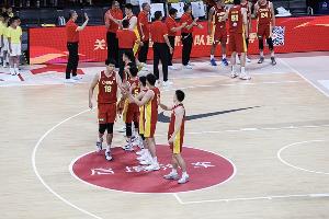 直播吧:世预赛对阵中国台北 中国男篮12人阵容维持原状