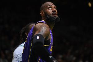詹姆斯宣布不退役，将开启生涯第24季，成NBA历史第一人